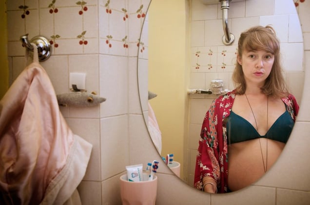 Emilie_in her bathroom