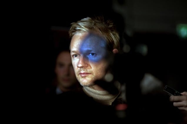 2nd Prize People In The News Single © Seamus Murphy, Ireland, VII Photo Agency. Julian Assange, founder of WikiLeaks, London, 30 September
