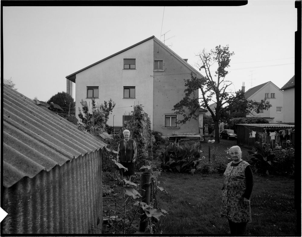 HK: a suburban workers’ dwelling community in Slovenia