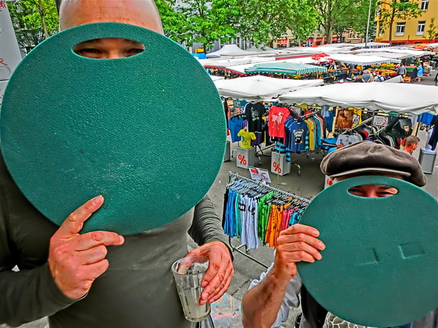 "Verschleierte Väter" "Veiled Fathers"