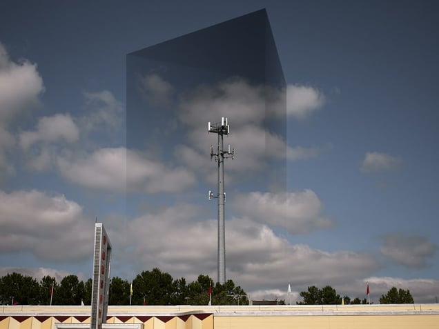 Slide To Unlock © Santiago Vanegas