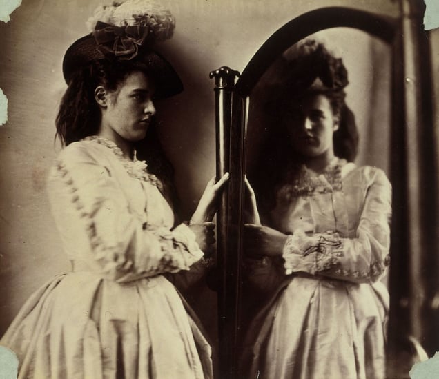 Photographic Study, 5 Prince’s Gardens (Clementina Maude) by Clementina Hawarden, 1863–4 © Victoria and Albert Museum, London