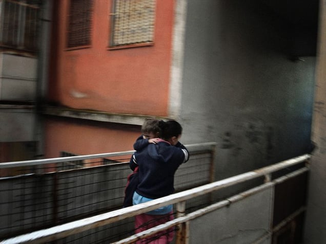 La Vela Rossa (The Red Sail), Scampia, Naples.
Francesca's sister, single mother.
© Valerio Spada.