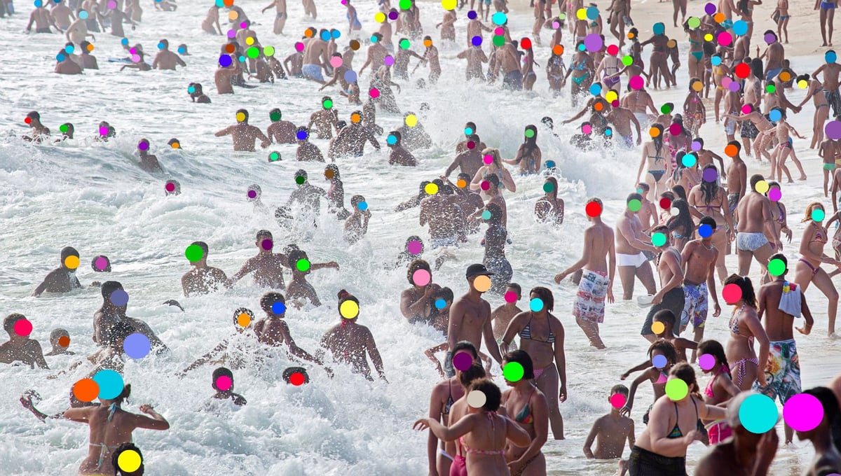 Arpoador Beach (Rio de Janeiro / Brazil)  / Nobody’s Nobodies Serie