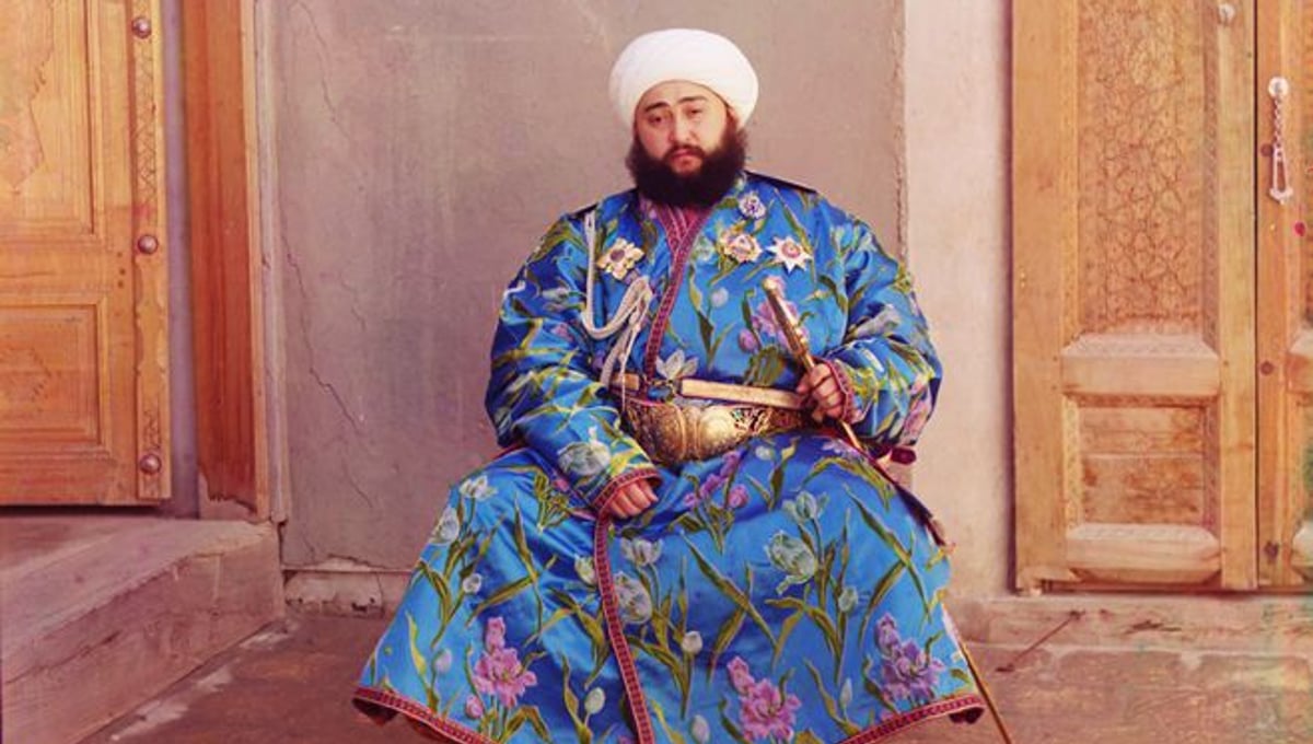 Emir of Bukhara, 1911© Sergei Mikhailovich Prokudin-Gorskii, from the book "Nostalgia". Images courtesy US Library of Congress and Gestalten publishers, Berlin.