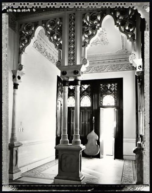 Palacio del Valle, Cienfuego, 2002. © Elaine Ling