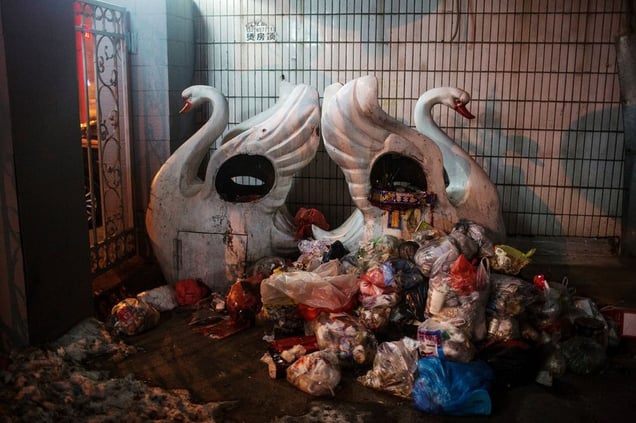 The Chinese equation is far from simple. Measured per capita, China is a poor country struggling with enormous environmental issues. © Aleksi Poutanen