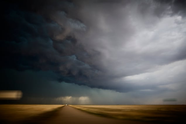 Chasing The Storm - Kansas, USA, May 2008