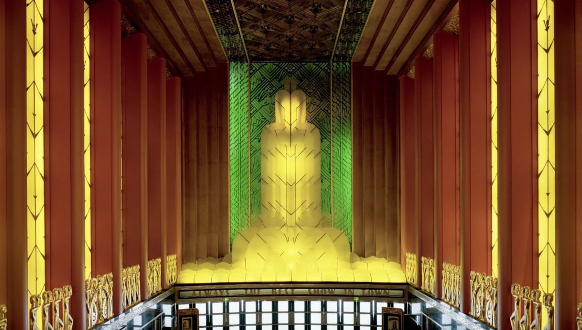 Paramount, Oakland, CA, California, 2013