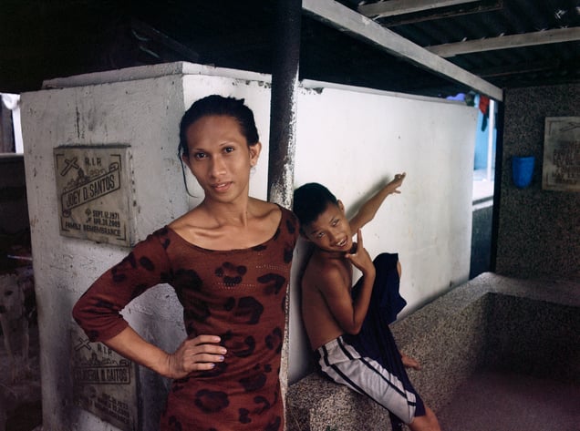 UNI AND CHILD- South Manila, Pasay cimetery. 30-08-2016