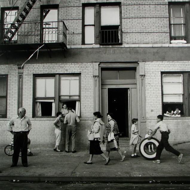 East 108th Street, New York, NY, 28 September 1959 © Vivian Maier/John Maloof Collection. Courtesy Howard Greenberg Gallery, New York