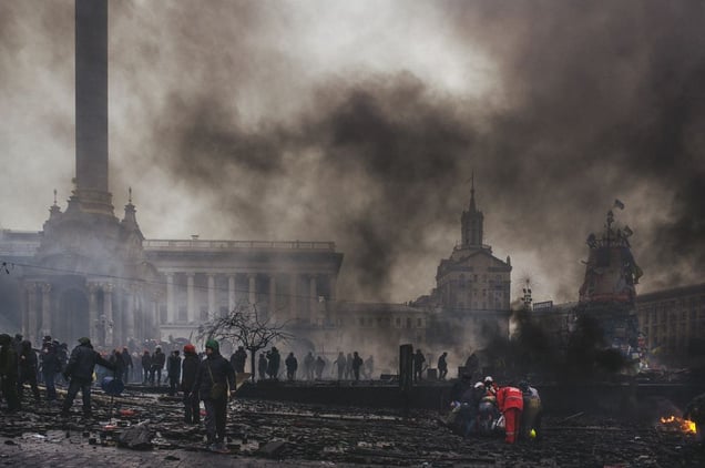 First victims of snipers were moved from the place where the fire began, and to provide medical care on Maidan. Feb, 20, 2014