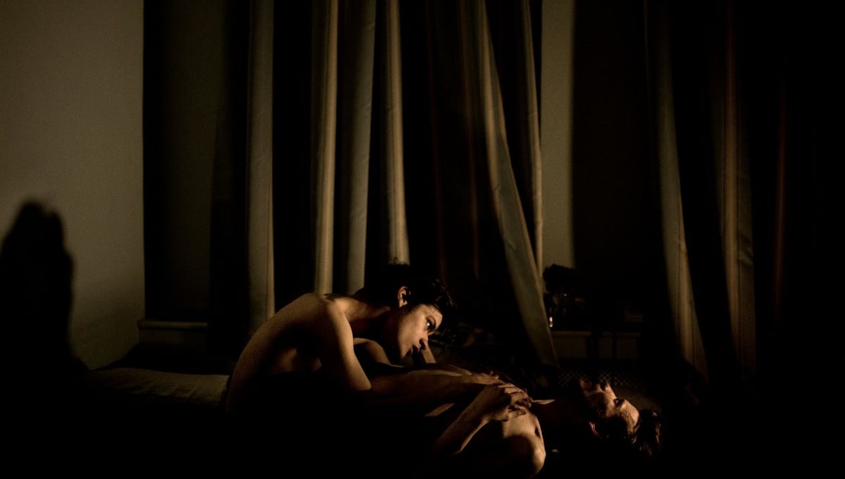 Jon and Alex, a gay couple during an intimate moment, St. Petersburg, Russia. World Press Photo of the Year 2014. Mads Nissen, Denmark, Scanpix/Panos Pictures