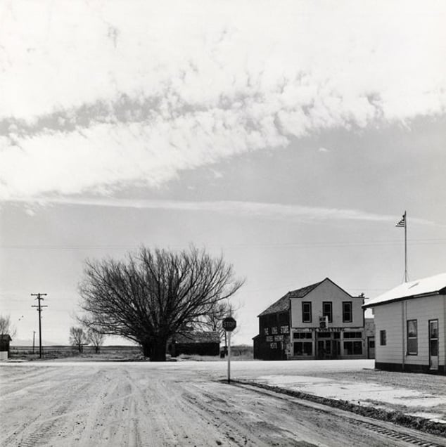 Blanca, Colorado. 1967. © Robert Adams. Image courtesy of Fraenkel Gallery.