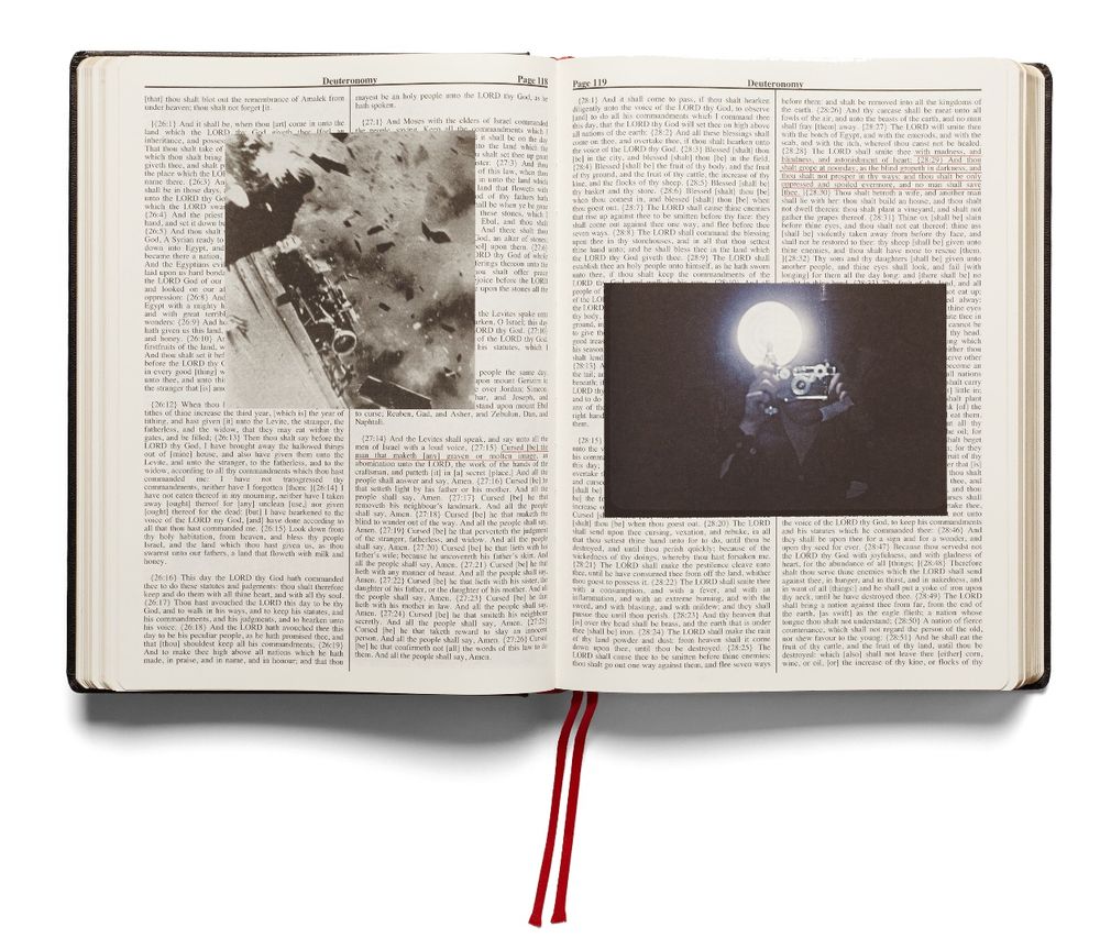 未開封 Holy Bible by アダムブルームバーグ オリバーチャナリン 未開封 Holy Bible by アダムブルームバーグ オリバーチャナリン