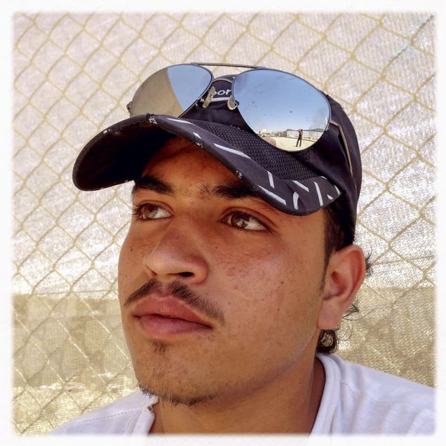 iPhone photography assingment with teenagers in Za'atari, Jordan