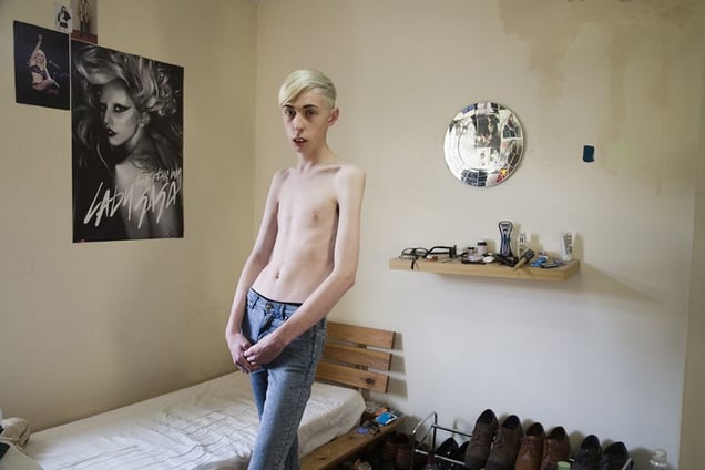 Roland, 19 years. Alias Lady Gaga. From the series "In My Skin" © Michelle Sank