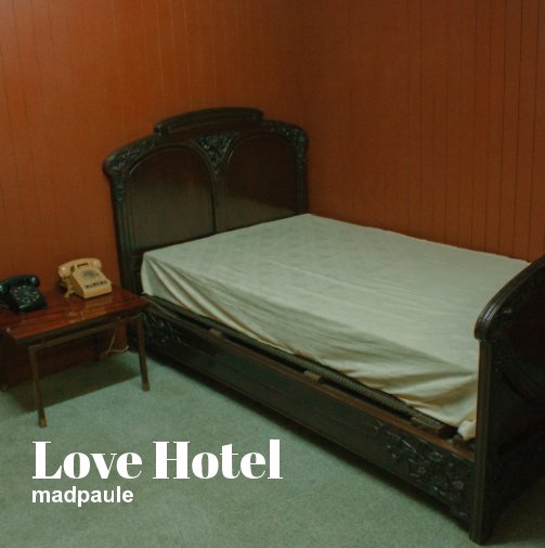 LOVE HOTEL