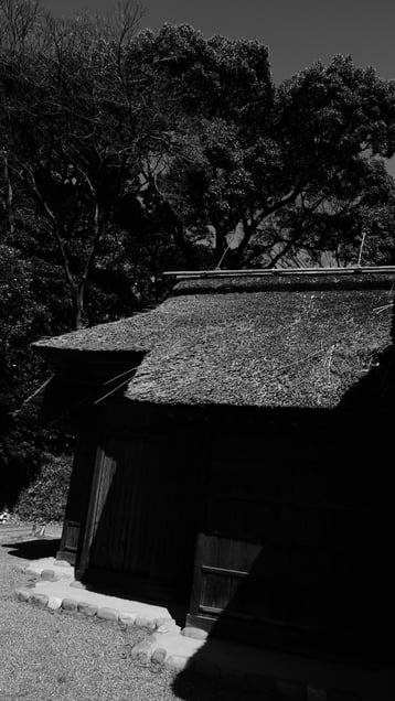 TAKAGARINOYASHIRO〜Falconry Rest Hut