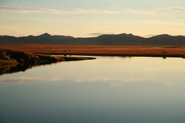 Lake Khara Ulaakh. September, 2007 © Evgenia Arbugaeva