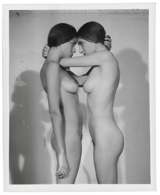 Maud and Sophie, 44x37 cm, 2002 © Jeff Cowen