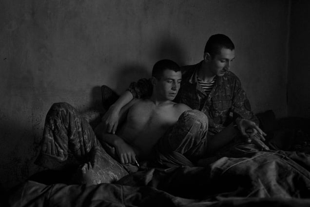 Comrades in Arms, Unarmed