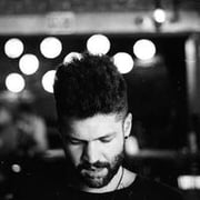 Alex Loría