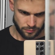 Max Mirrorklezz