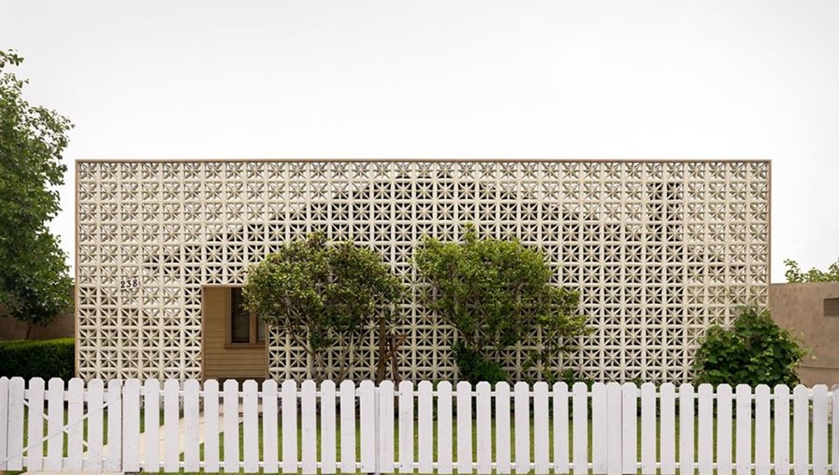 1st Prize: Korean Methodist, Fullerton, California © Brad Moore
