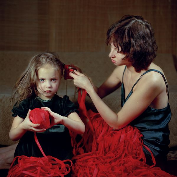 Anna & Eve　Viktoria Sorochinski Anna and Eve - Photographs by Viktoria Sorochinski | LensCulture