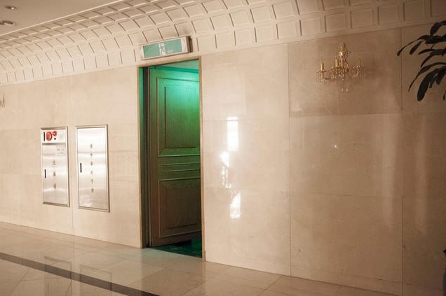 Exit © Maroesjka Lavigne