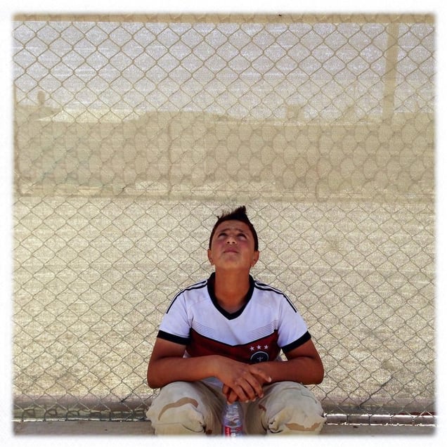 iPhone photography assingment with teenagers in Za'atari, Jordan