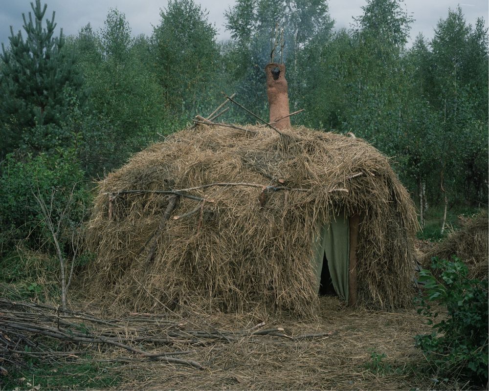 Escape - Photographs by Danila Tkachenko | LensCulture