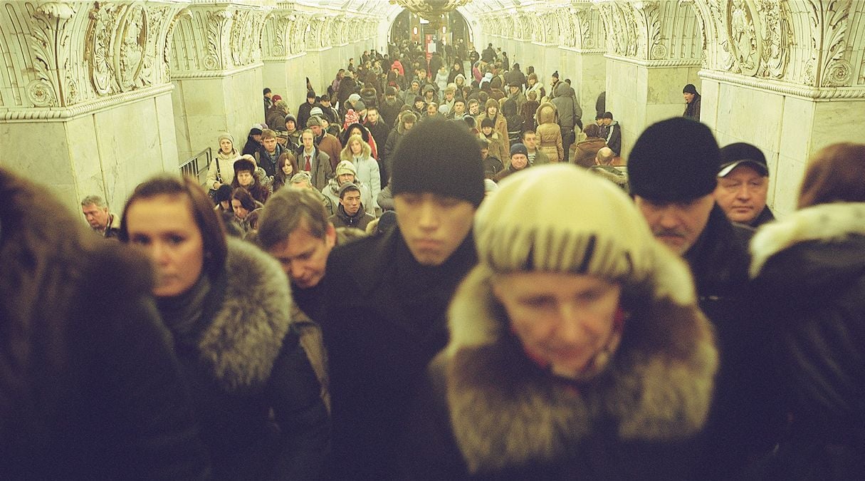 Moscow Metro - Photographs and text by Tomer Ifrah | LensCulture