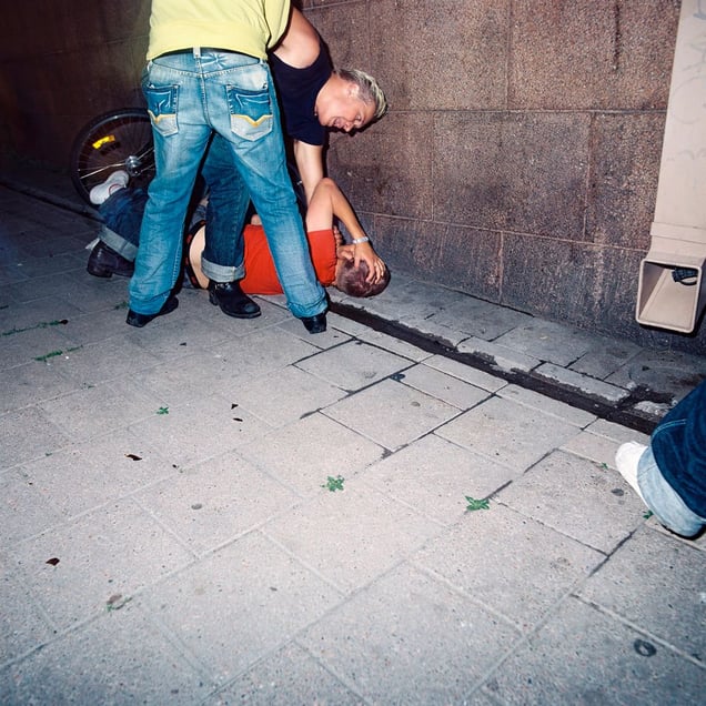 Outside a grill, 04.10  from the series BATTERED (2006-2007). © Harri Pälviranta