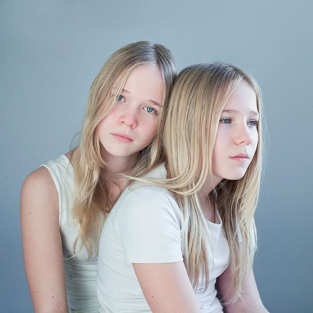 A DIFFERENT LOOK - a closer look on albinism. (ANDERS KIJKEN)