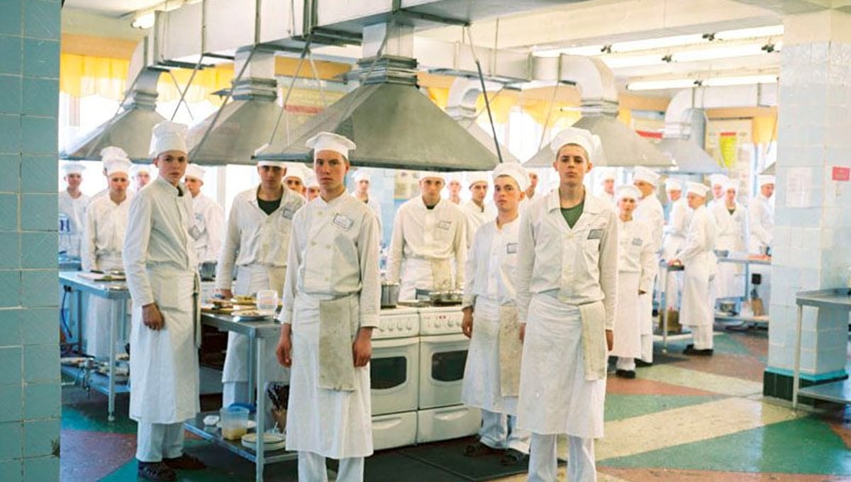 Army Cooks, Narofuminsk, 2007 © Martin Kollar