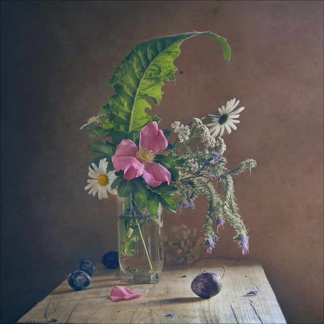 Les Restes de l'Ete, 2013 © Galina Chirikova, Russian Tea Room Gallery