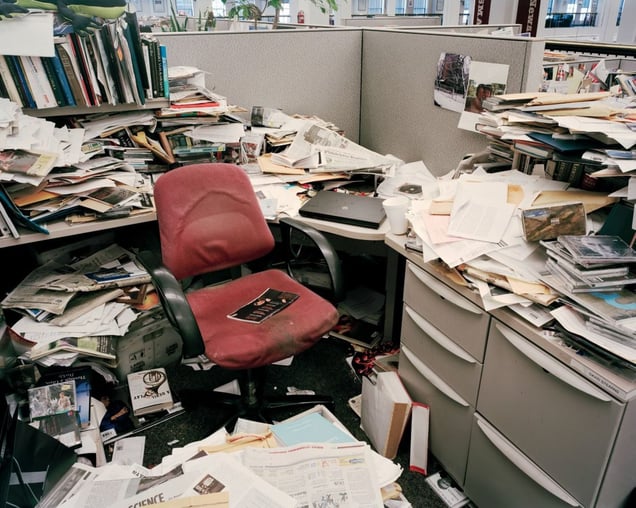 Cubicle, Arts & Features Desk, 12:23pm, 2011 © Will Steacy