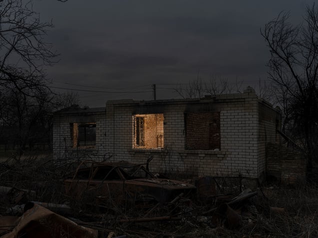 Through the cracks within us, the light penetrates 39