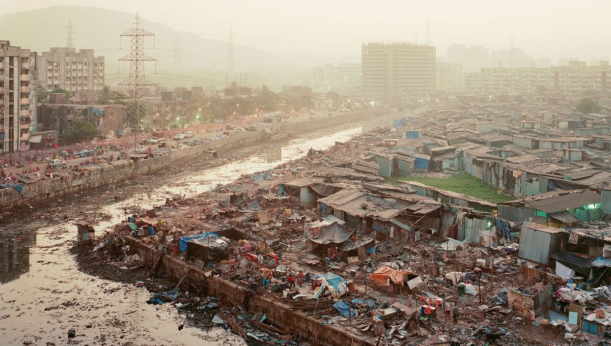 Lallubhai Compound Eviction #1; Mankhurd, Mumbai © Noah Addis
