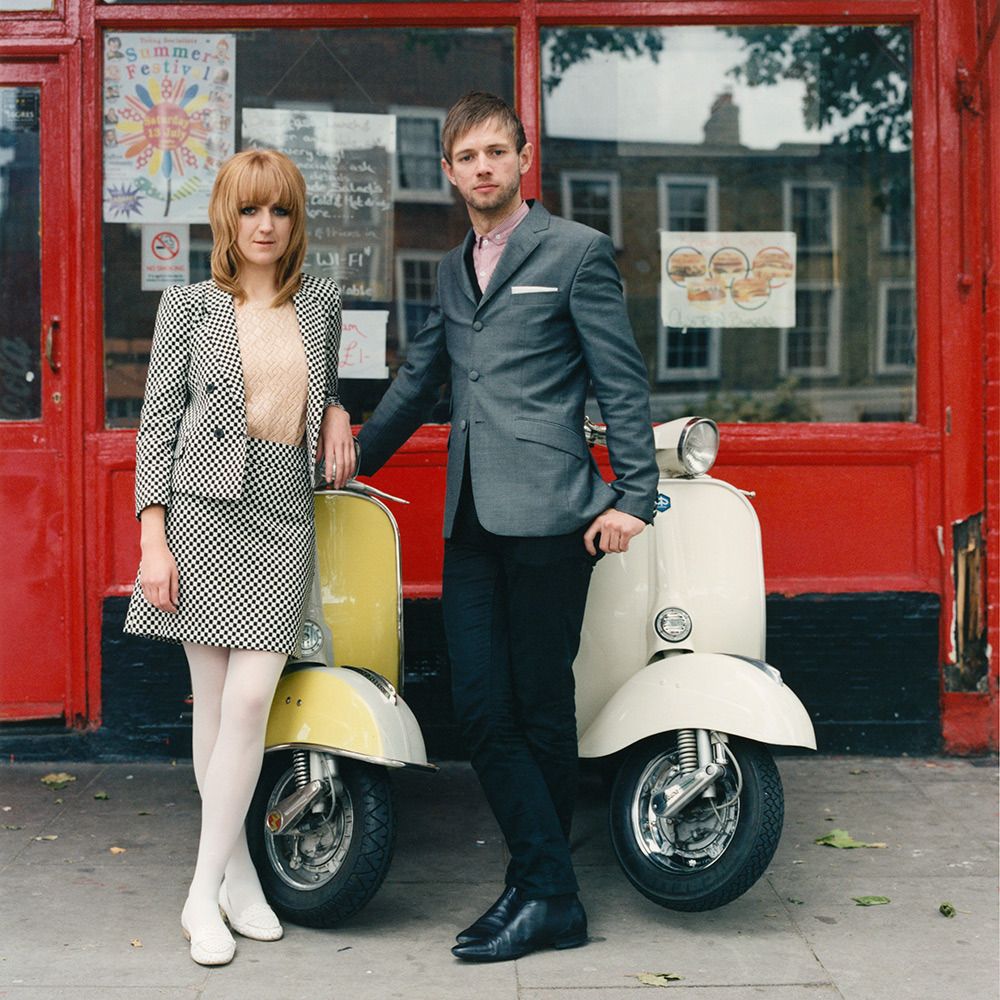 Mod Couples - Photographs and text byCarlotta Cardana | LensCulture