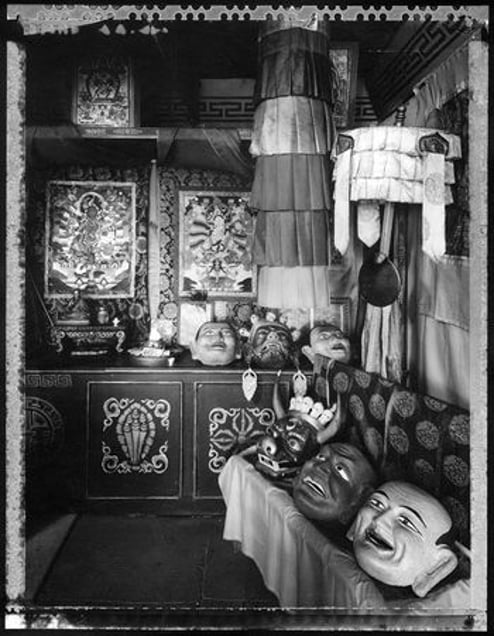 Erdene Khombo Monastery (Nomadic Mongolia #17), 2002. © Elaine Ling