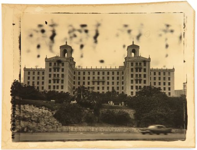 Cuba 22, 96 x 127 cm, Silver Print, 2005 © Jeff Cowen