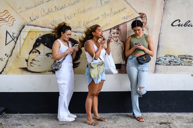 Miami, FL