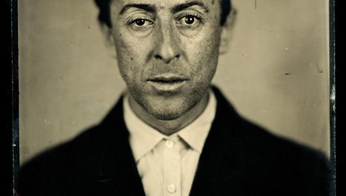 3rd Prize Winner, Lens Culture International Exposure Awards 2011, Portfolio Category
Large format wet plate collodion portraits © Jody Ake
