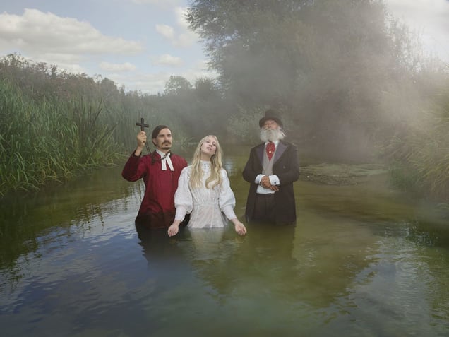 Baptisms along the Thames