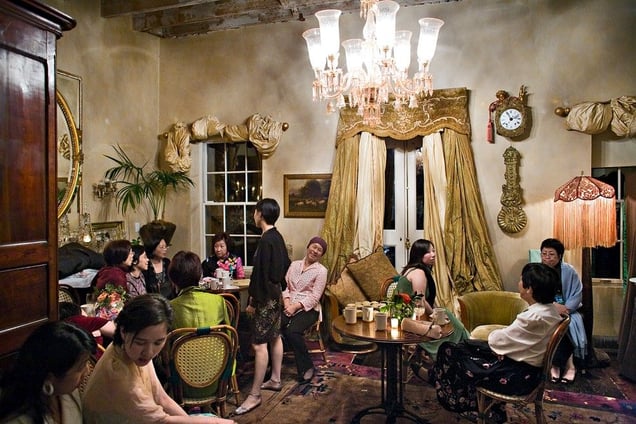 © Bill McCullough, Human Landscape, Hudson Street. Honorable Mention, LensCulture International Exposure Awards 2010