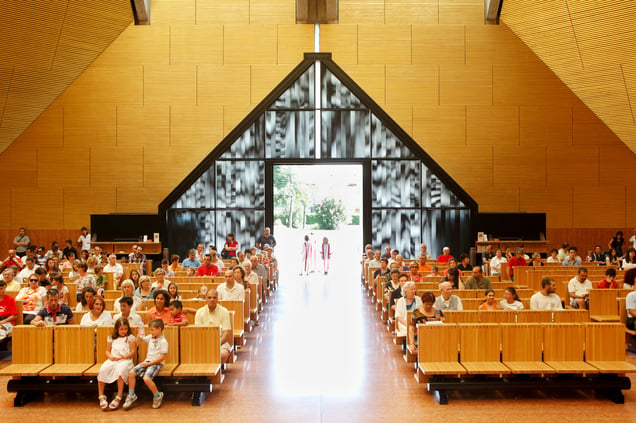 Santissimo Redentore's church, Seriate, Sunday 11:03 am.