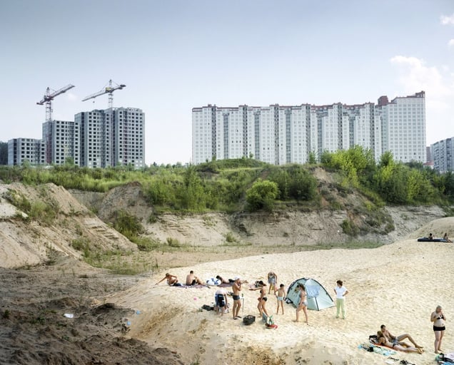 Dzerzhinskiy VI, 2011. From the series "Pastoral: Moscow Suburbs" © Alexander Gronsky/INSTITUTE